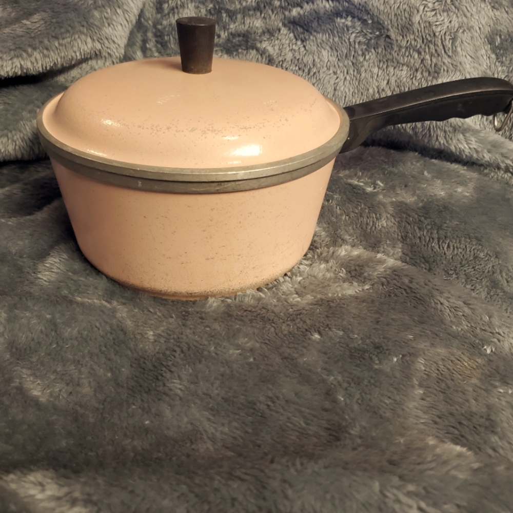 Club brand stock pot